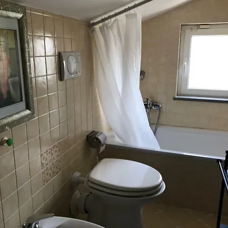 Apartment Buellis House